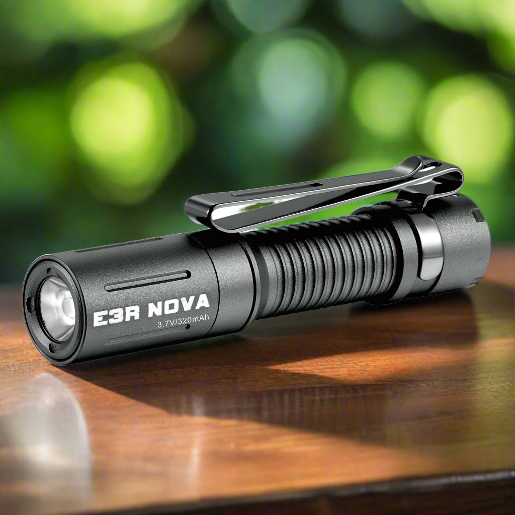 E3R Nova- 820 Lumen Rechargeable Flashlight – Lights & Sirens Designs